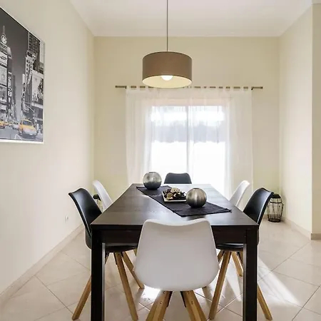 Balaia - Fantastica Moradia 6 Com Piscina E Bbq בית נופש