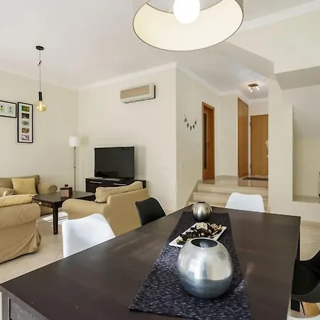 Balaia - Fantastica Moradia 6 Com Piscina E Bbq בית נופש אולוס די אגווה