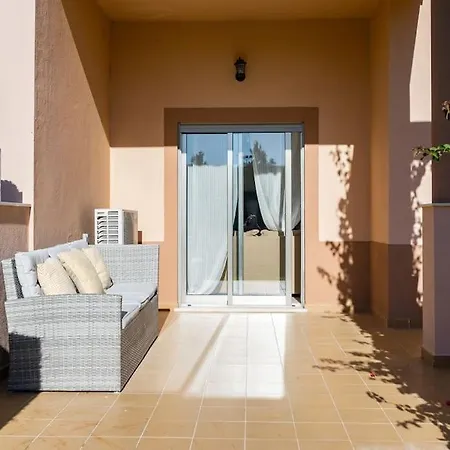 בית נופש Balaia - Fantastica Moradia 6 Com Piscina E Bbq