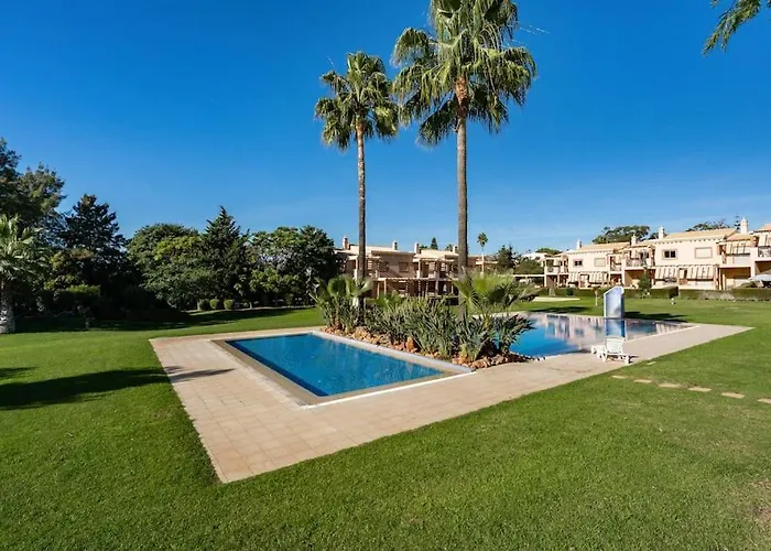 Tatil Evi Balaia - Fantastica Moradia 6 Com Piscina E Bbq Olhos de Agua (Albufeira)