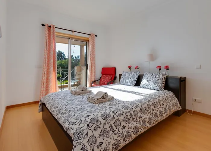 Tatil Evi Balaia - Fantastica Moradia 6 Com Piscina E Bbq Olhos de Agua (Albufeira)