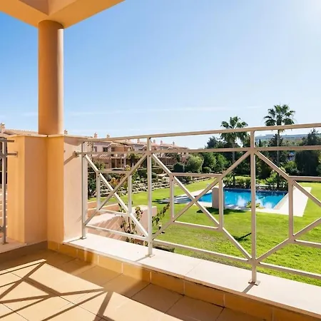 Vakantiehuis Balaia - Fantastica Moradia 6 Com Acesso Directo A Piscina *