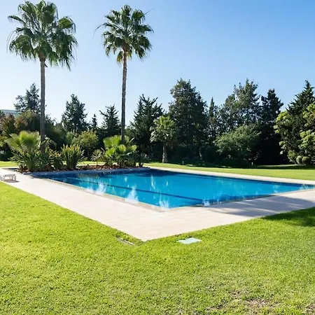 Balaia - Fantastica Moradia 6 Com Acesso Directo A Piscina Vakantiehuis