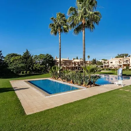 Vakantiehuis Balaia - Fantastica Moradia 6 Com Piscina E Bbq Olhos de Agua (Albufeira)