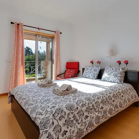 בית נופש Balaia - Fantastica Moradia 6 Com Piscina E Bbq אולוס די אגווה