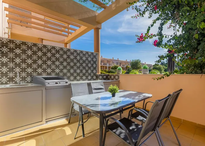 Balaia - Fantástica Moradia 6 Com Acesso Directo à Piscina Casa de Férias