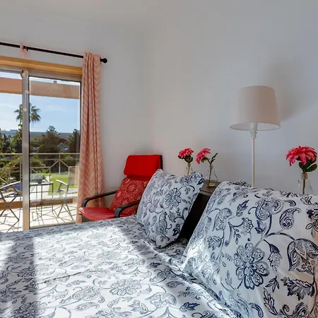 Balaia - Fantastica Moradia 6 Com Piscina E Bbq Vakantiehuis Olhos de Agua (Albufeira)